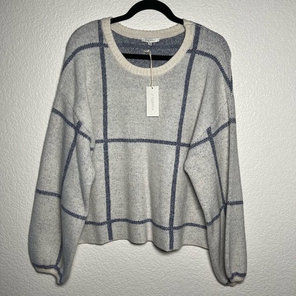 Z Supply Sweater - Picture 2 of 5